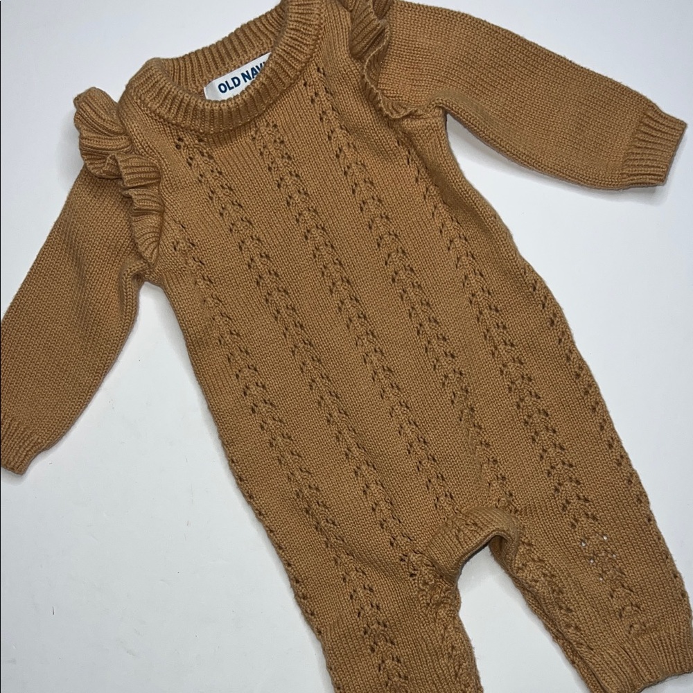 Like New - Old Navy Brown Knit Baby Footie - Picture 3 of 6